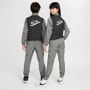 Nike Sportswear Çocuk Eşofman Takımı