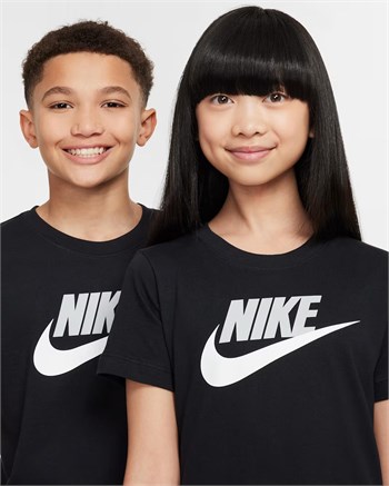 Nike Sportswear Çocuk Tişört