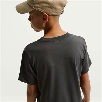 Nike Sportswear Çocuk Tişört