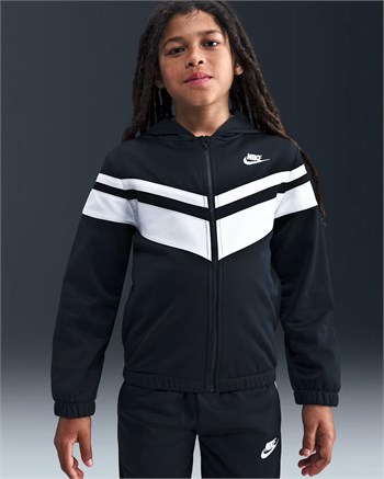 Nike Sportswear Dri-FIT Çocuk Eşofman Takımı