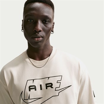 Nike Sportswear Erkek Tişört