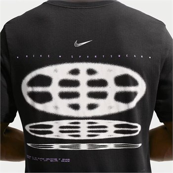 Nike Sportswear Erkek Tişört