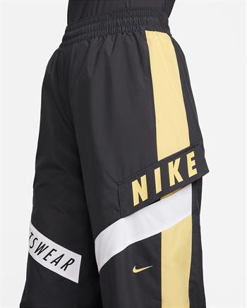 Nike Sportswear High-Waisted Trousers Kadın Eşofman Altı