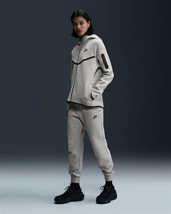 Nike Sportswear Tech Fleece Kadın Eşofman Altı
