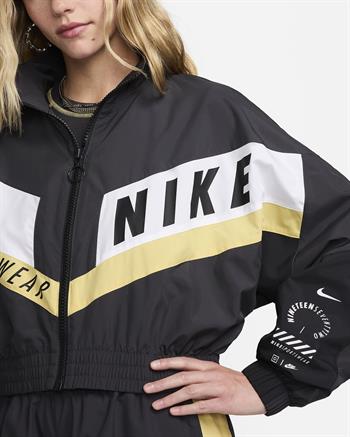 Nike Sportswear Woven Kadın Ceket