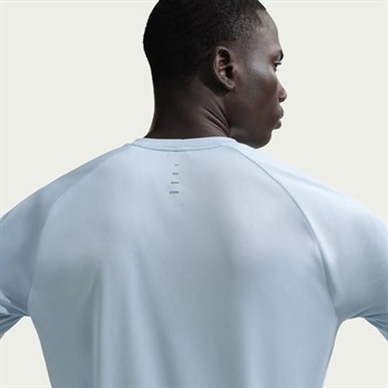 Nike Stride Dri-FIT ADV Running Erkek Tişört