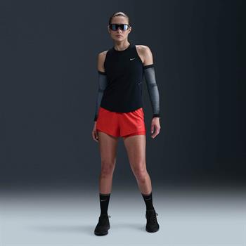 Nike Swift Dri-FIT Kadın Atlet