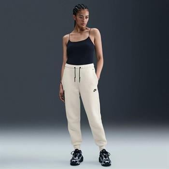 Nike Tech Fleece MR Jogger 2 Kadın Eşofman Altı