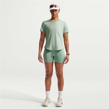 Nike Tempo Dri-FIT Kadın Tişört