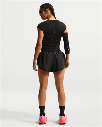 Nike Tempo Flow Swoosh Kadın Şort