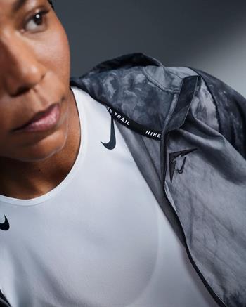 Nike Trail Repel Running Kadın Ceket