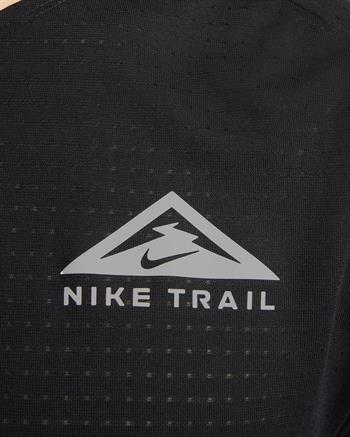 Nike Trail Solar Chase Dri-FIT Erkek Tişört