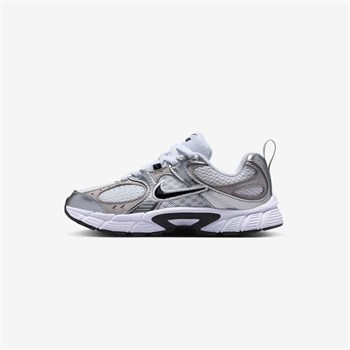 Nike V5 RNR Çocuk Günlük Spor Ayakkabı