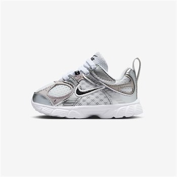 Nike V5 RNR Çocuk Günlük Spor Ayakkabı