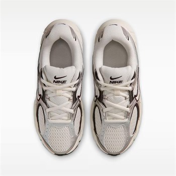 Nike V5 RNR Günlük Spor Ayakkabı