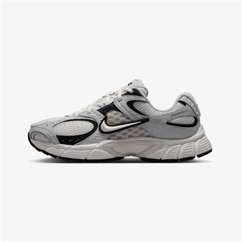 Nike V5 RNR Kadın Günlük Spor Ayakkabı