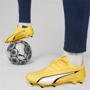 Puma Ultra Play FG/AG Erkek Krampon