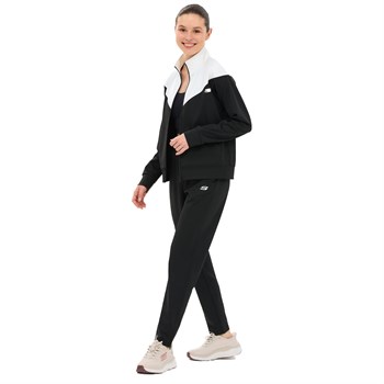 Skechers Performance Coll Kadın Eşofman Takımı