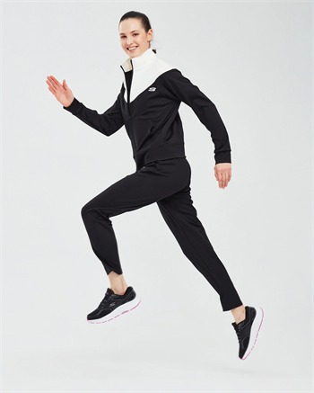 Skechers Performance Coll Kadın Eşofman Takımı