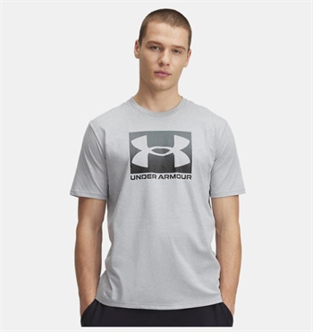 Under Armour Boxed Sports Updated Erkek Tişört