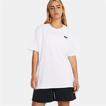Under Armour Heavyweight Embroidered Patch Boyfriend Kadın Tişört