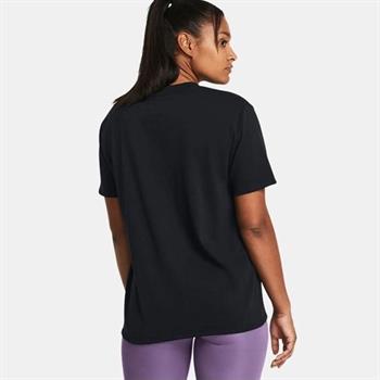 Under Armour Heavyweight Embroidered Patch Boyfriend Kadın Tişört