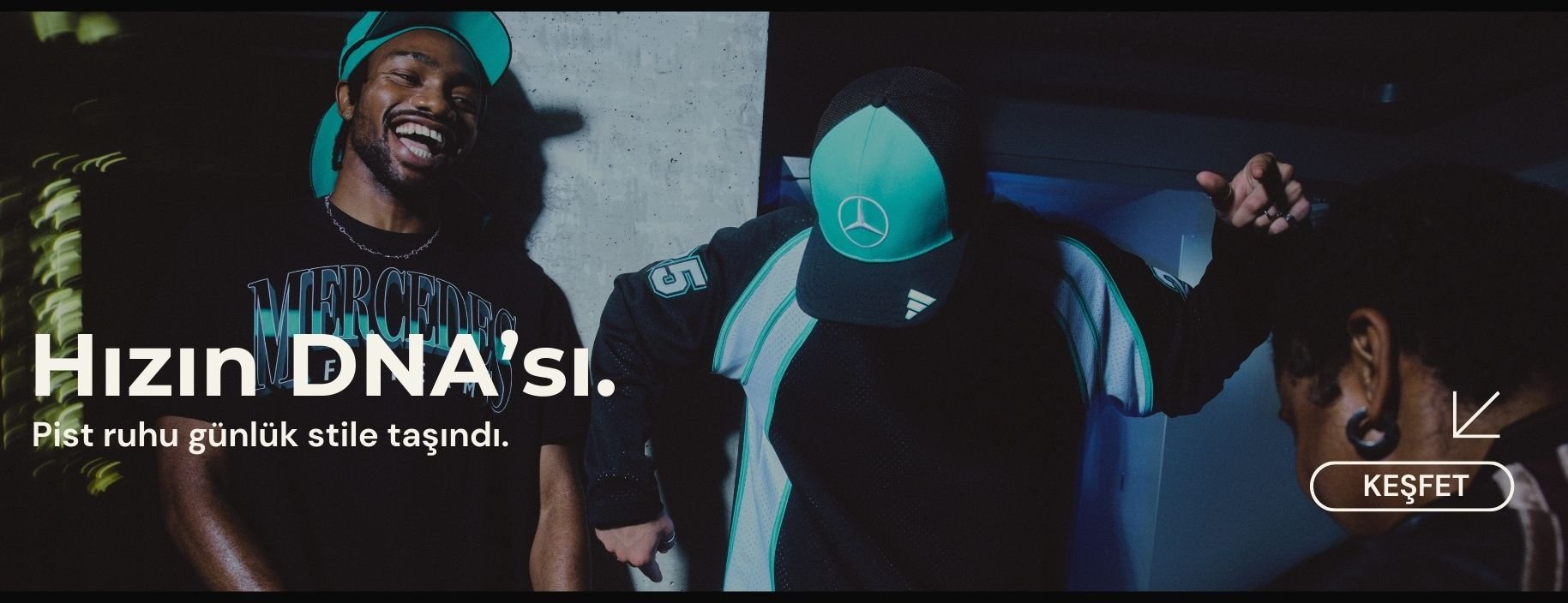 Adidas Mercedes-AMG Petronas