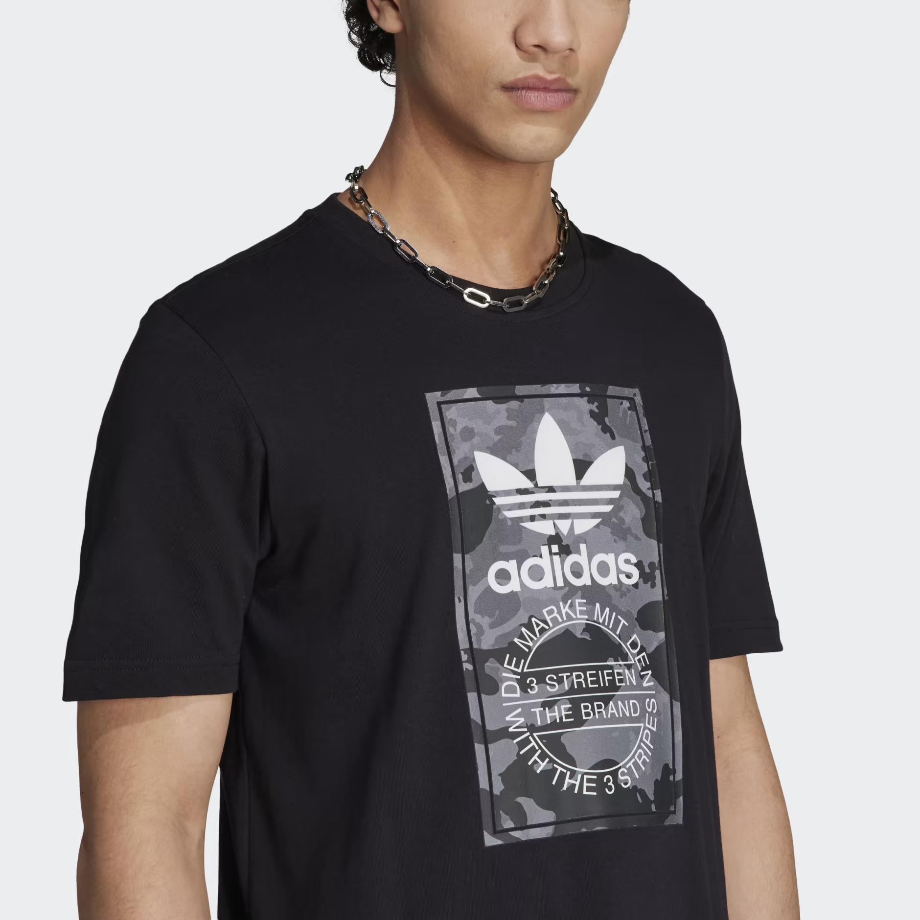 adidas Graphics Camo Tongue Label Erkek Tişört II8156