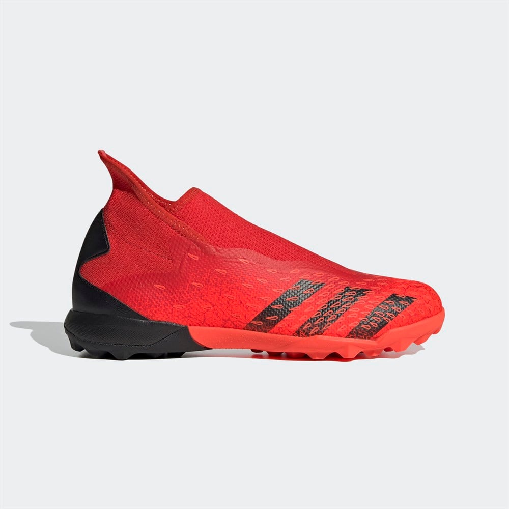 adidas Predator Freak.3 Laceless TF Erkek Halı Saha Ayakkabısı FY6300