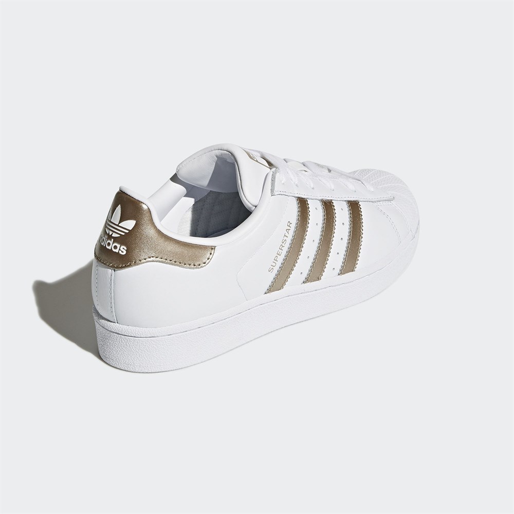Superstar w femme sale