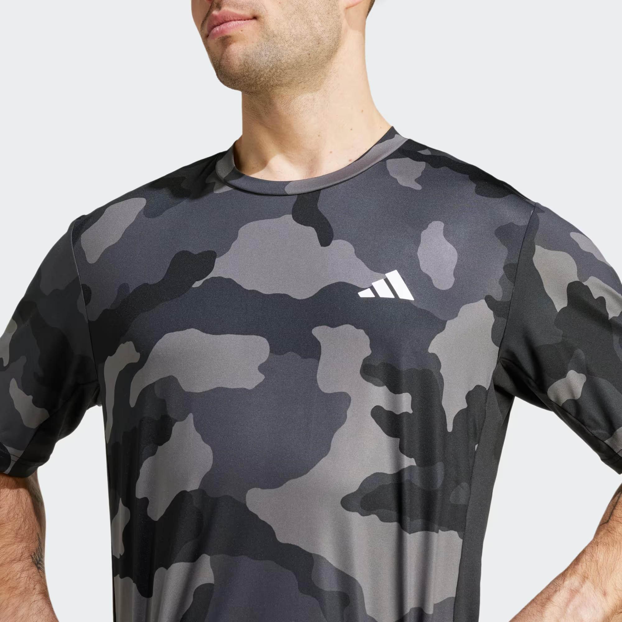 adidas Train Essentials Camo Allover Print Erkek Tişört IS6153 ...