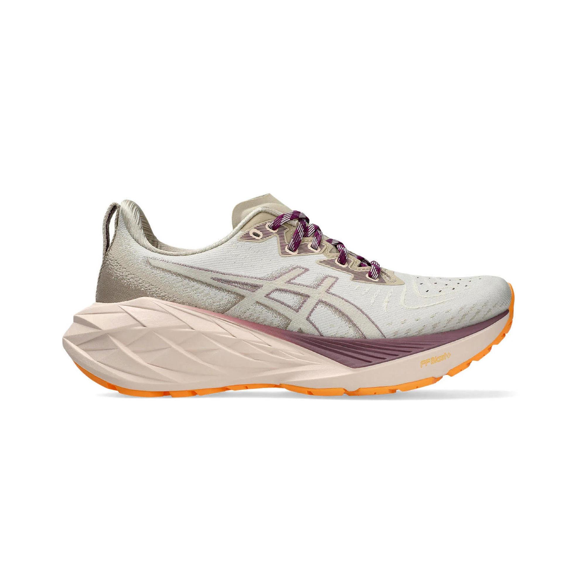 Asics Novablast 4 Kadın Koşu Ayakkabısı 1012B654-700 | Dalkılıç Spor