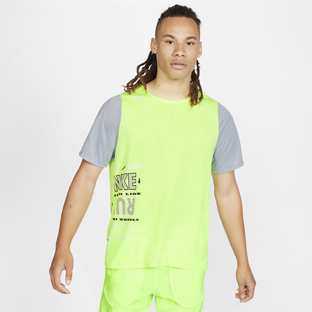 nike rise 365 wild run