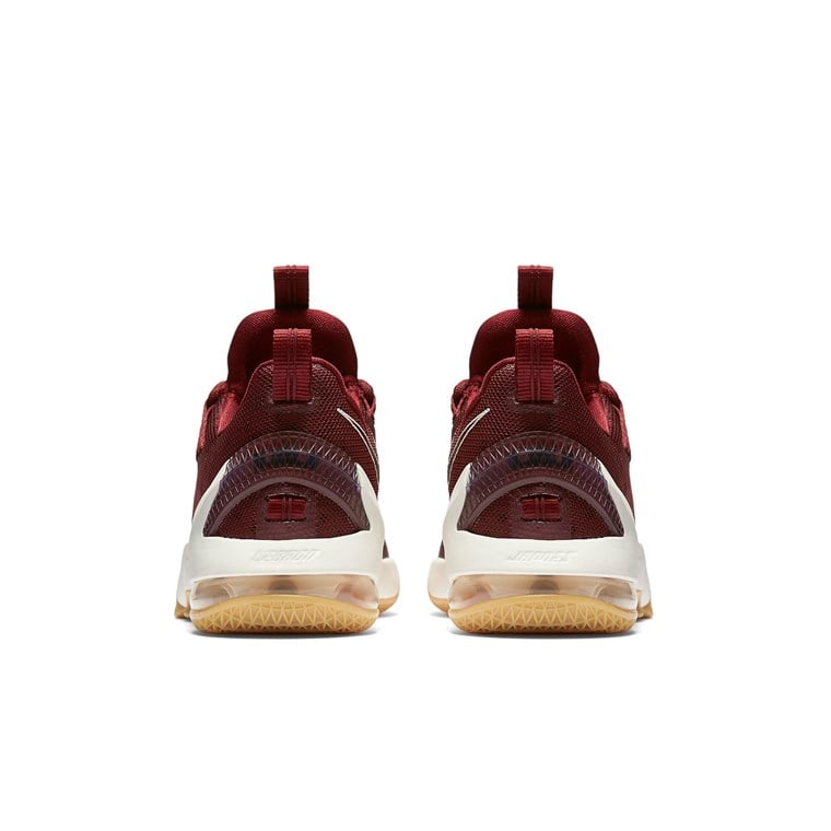 Lebron 13 low shirt sales