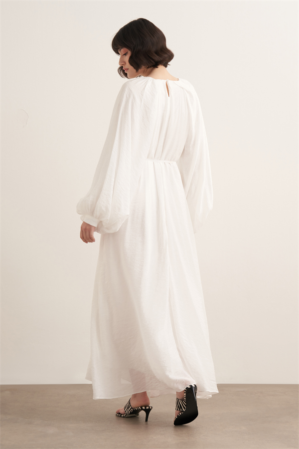 Arsela Balon Kol Uzun Elbise Beyaz