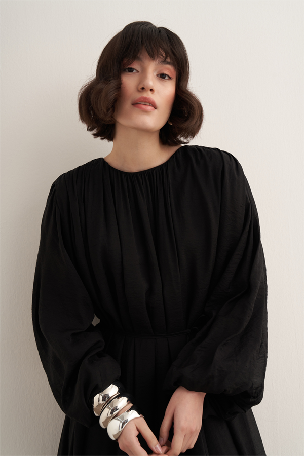 Cleo Büzgü Detaylı Uzun Elbise Siyah