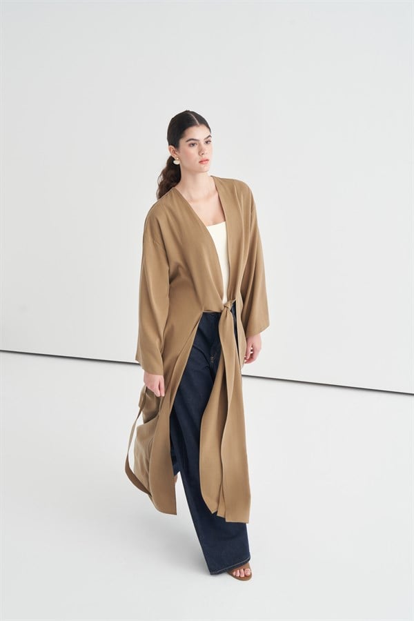 Daria Yırtmaç Detaylı Kimono Haki