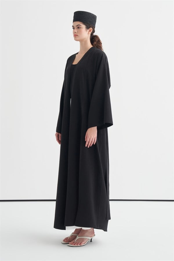 Daria Yırtmaç Detaylı Kimono Siyah