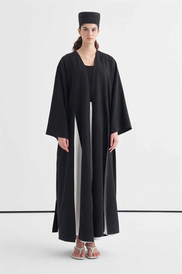Daria Yırtmaç Detaylı Kimono Siyah