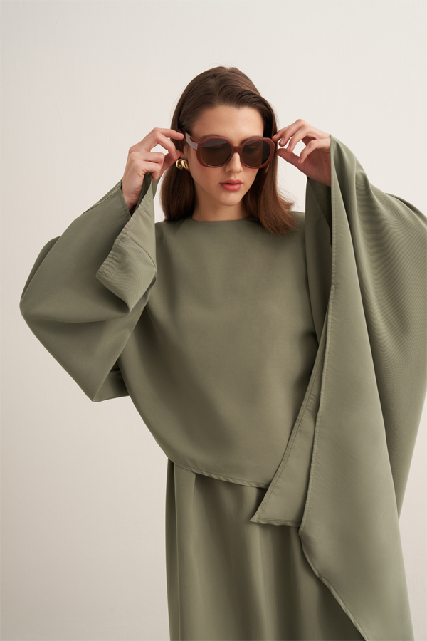 Dhiba Cupra Pelerinli İkili Elbise Takımı Haki