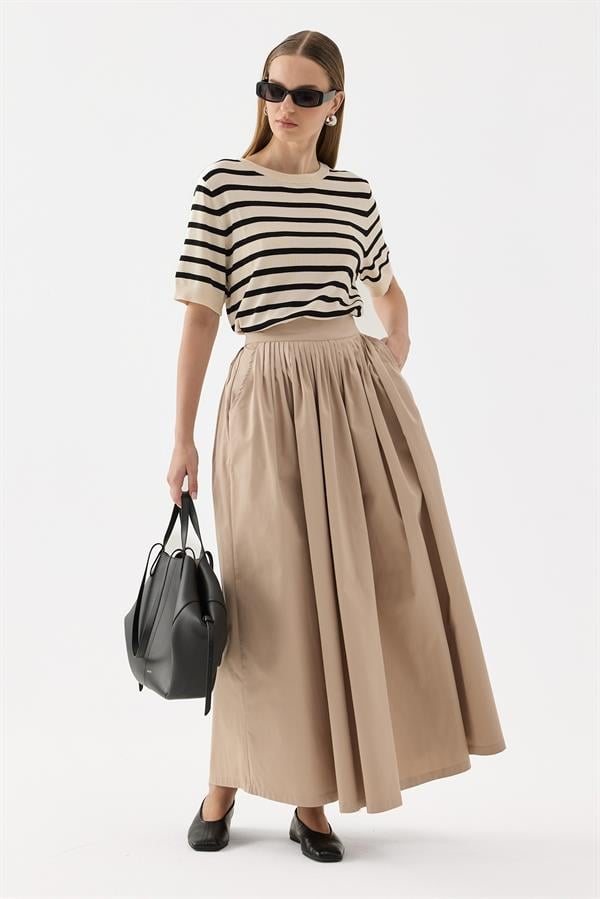 Bej Fever Sık Pileli Etek