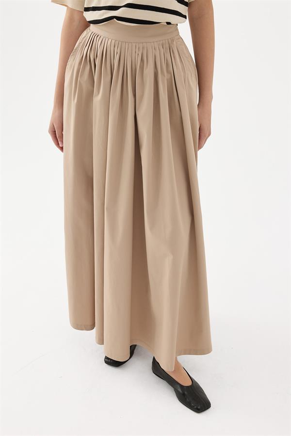 Bej Fever Sık Pileli Etek