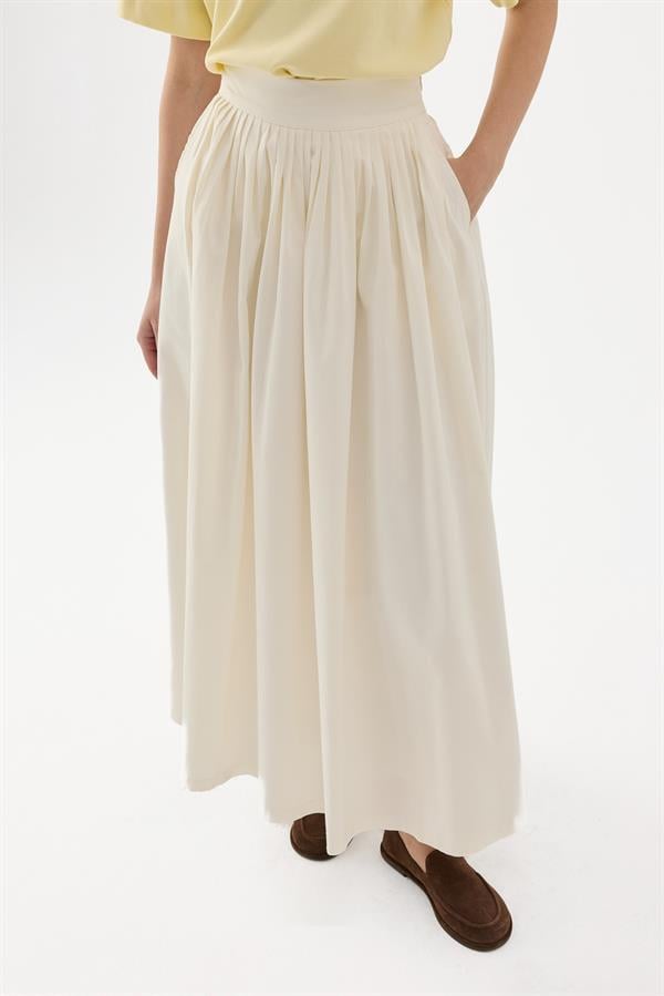 Beyaz Fever Sık Pileli Etek