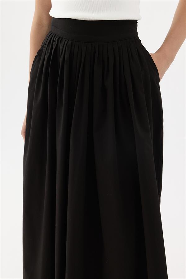 Siyah Fever Sık Pileli Etek