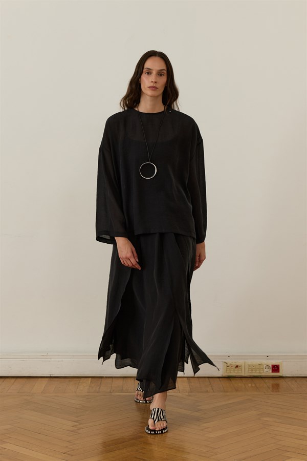 Giada Asymmetric Panel Skirt Set Black