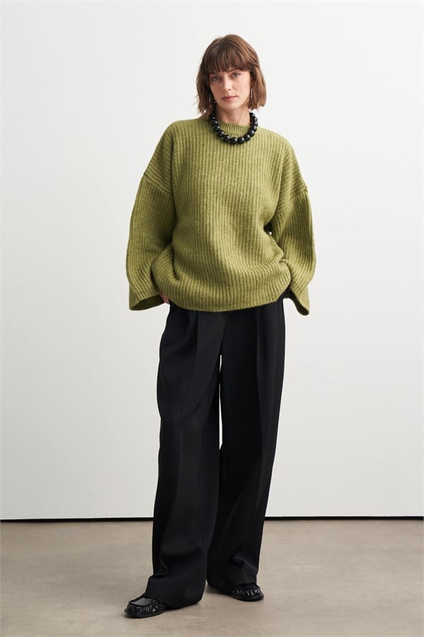 Harper Kazak Olive