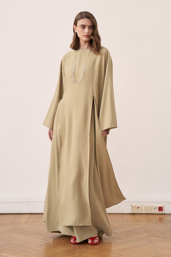 Kheesa Modal Blouse with Slit Details Green
