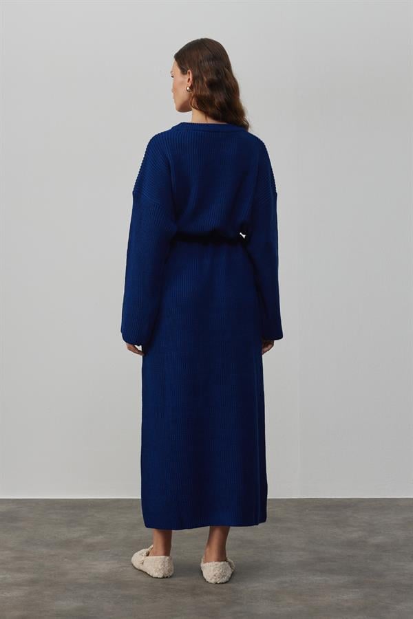 LACİVERT  TRİKO ELBİSİ