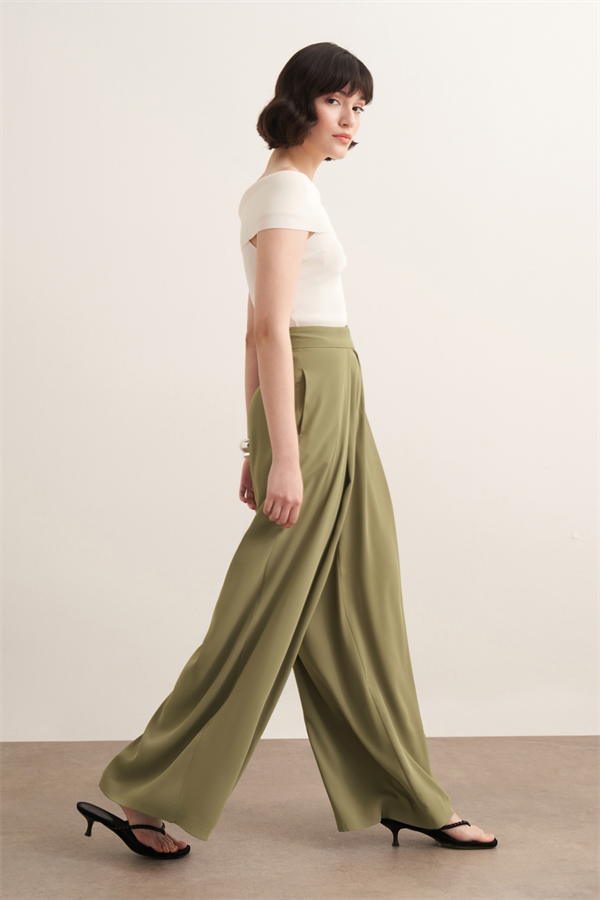 Leona Volanlı Geniş Paça Pantolon Olive