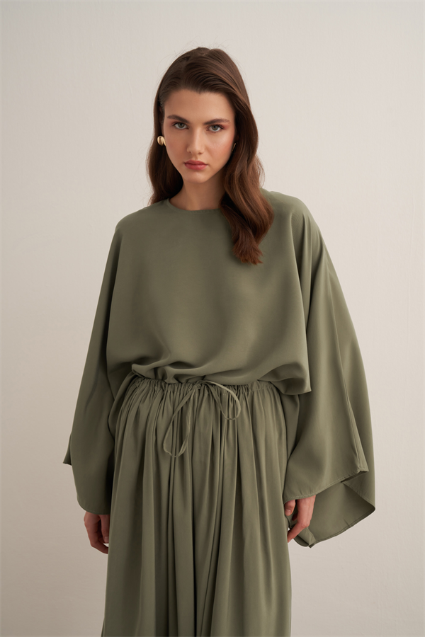 Noor Büzgülü Etekli Cupra Takım Haki